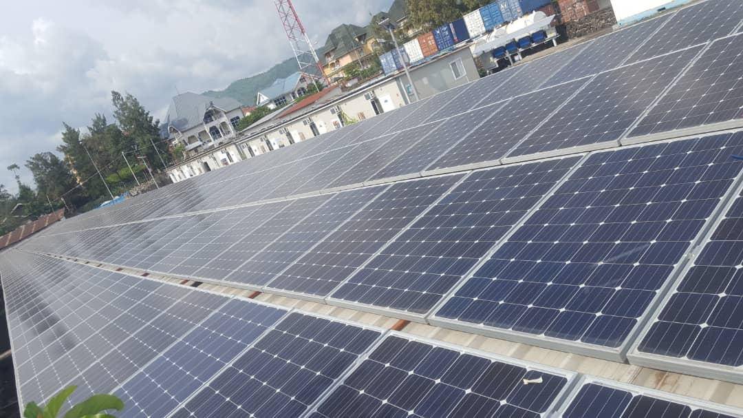 Projek pv solar 700KW di Fujian, China